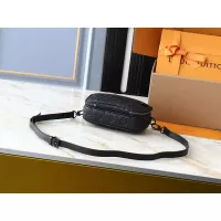 $56.00 USD Louis Vuitton Messenger Bags For Unisex #1305581