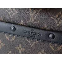 $60.00 USD Louis Vuitton Messenger Bags For Unisex #1305592