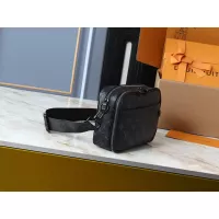 $60.00 USD Louis Vuitton Messenger Bags For Unisex #1305593