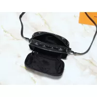 $60.00 USD Louis Vuitton Messenger Bags For Unisex #1305600