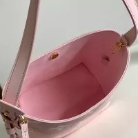 $190.00 USD Louis Vuitton AAA Quality Messenger Bags For Women #1306000