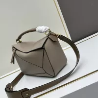 $135.00 USD LOEWE AAA Quality Messenger Bags For Women #1306169