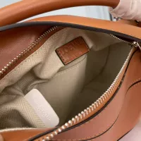 $128.00 USD LOEWE AAA Quality Messenger Bags For Women #1306171