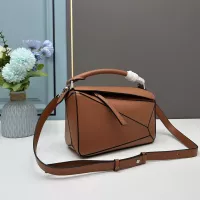 $128.00 USD LOEWE AAA Quality Messenger Bags For Women #1306172