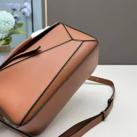 $128.00 USD LOEWE AAA Quality Messenger Bags For Women #1306172