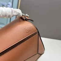 $128.00 USD LOEWE AAA Quality Messenger Bags For Women #1306172