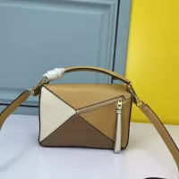 $128.00 USD LOEWE AAA Quality Messenger Bags For Women #1306178