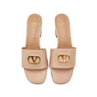 $85.00 USD Valentino Slippers For Women #1306191