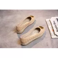 $76.00 USD Gucci Flat Shoes For Women #1306199