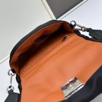 $160.00 USD LOEWE AAA Quality Messenger Bags For Unisex #1306308