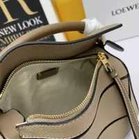 $105.00 USD LOEWE AAA Quality Messenger Bags For Women #1306456