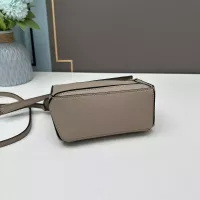 $105.00 USD LOEWE AAA Quality Messenger Bags For Women #1306457