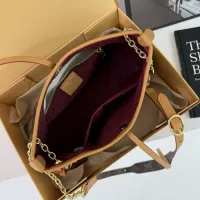 $42.00 USD Louis Vuitton Messenger Bags For Women #1307943