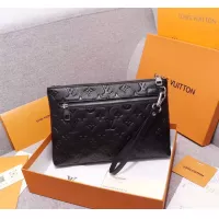 $64.00 USD Louis Vuitton AAA Man Wallets #1308145