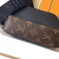$92.00 USD Louis Vuitton AAA Man Messenger Bags #1308481
