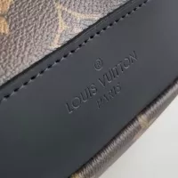 $92.00 USD Louis Vuitton AAA Man Messenger Bags #1308481