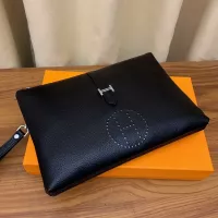 $64.00 USD Hermes AAA Man Wallets #1308600