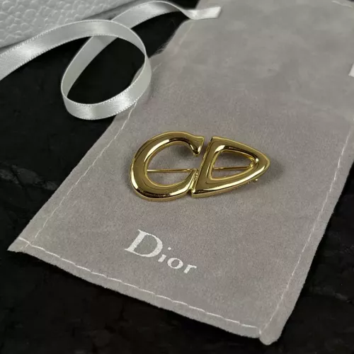 Replica Christian Dior Brooches For Women #1312332 $34.00 USD for Wholesale