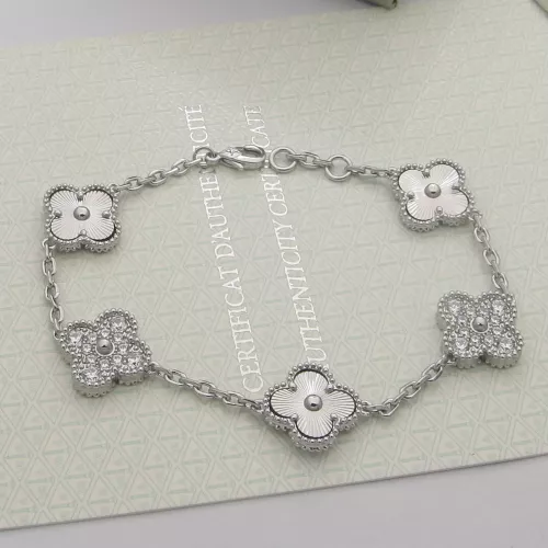 Van Cleef & Arpels Bracelets For Women #1312673