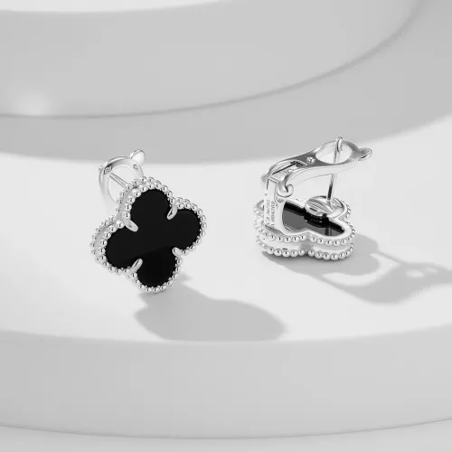 Van Cleef &amp; Arpels Earrings For Women #1313114 $48.00 USD, Wholesale Replica Van Cleef &amp; Arpels Earrings