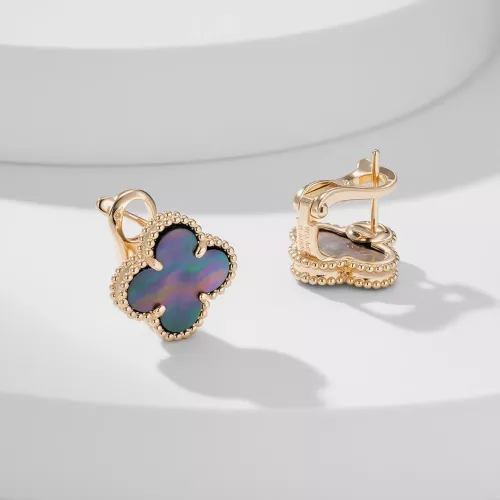Van Cleef &amp; Arpels Earrings For Women #1313118 $56.00 USD, Wholesale Replica Van Cleef &amp; Arpels Earrings