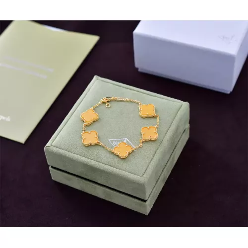 Van Cleef & Arpels Bracelets For Women #1313592