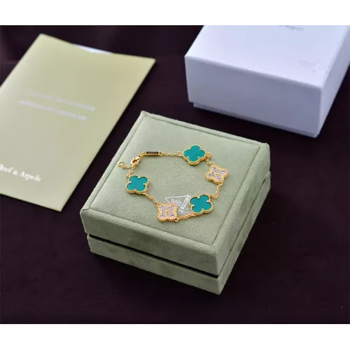 Van Cleef & Arpels Bracelets For Women #1313618