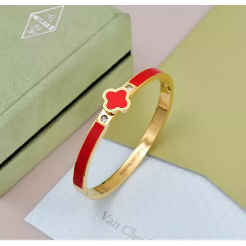 Van Cleef & Arpels Bracelets For Women #1313666