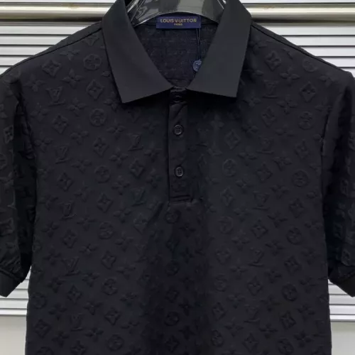 Replica Louis Vuitton LV T-Shirts Short Sleeved For Men #1315713 $56.00 USD for Wholesale