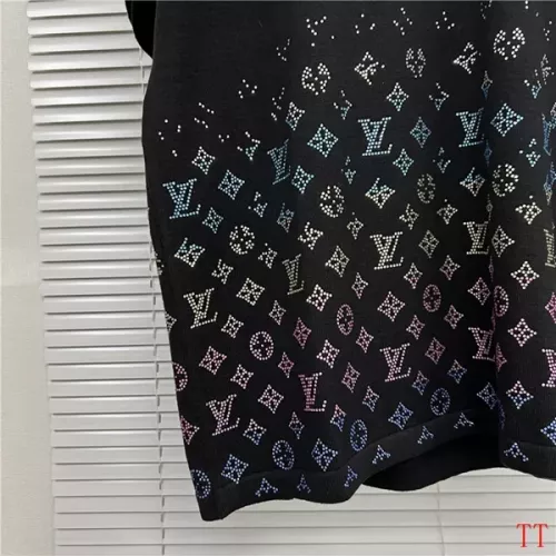 Replica Louis Vuitton LV T-Shirts Short Sleeved For Men #1315994 $56.00 USD for Wholesale
