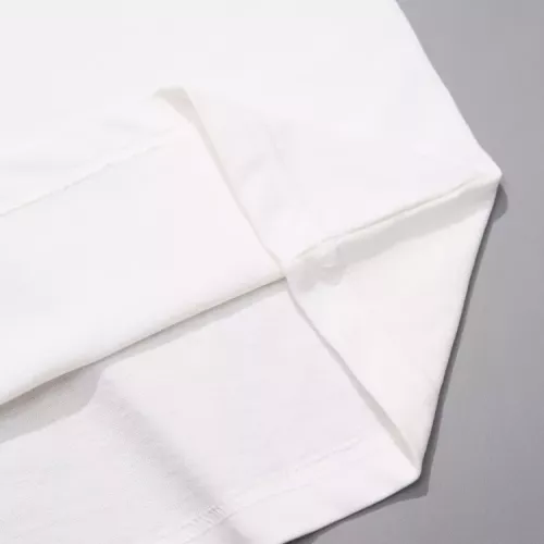 Replica Louis Vuitton LV T-Shirts Short Sleeved For Unisex #1316368 $45.00 USD for Wholesale