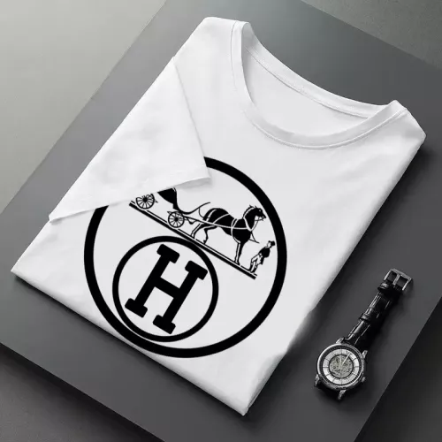 Replica Hermes T-Shirts Short Sleeved For Men #1316485 $23.00 USD for Wholesale