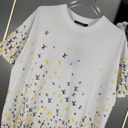 Replica Louis Vuitton LV T-Shirts Short Sleeved For Unisex #1317685 $45.00 USD for Wholesale