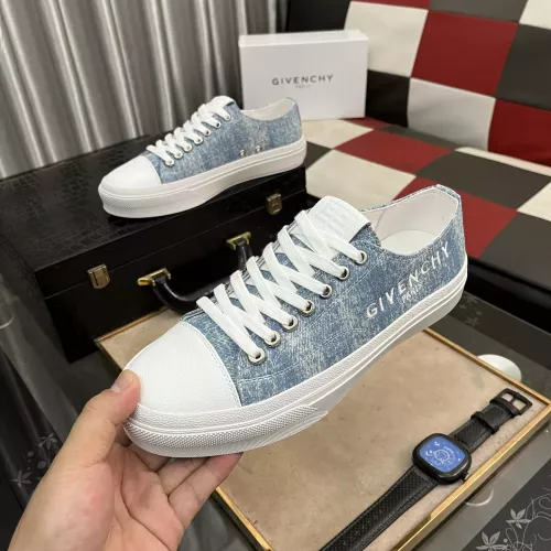 Givenchy Casual Shoes For Men #1317916