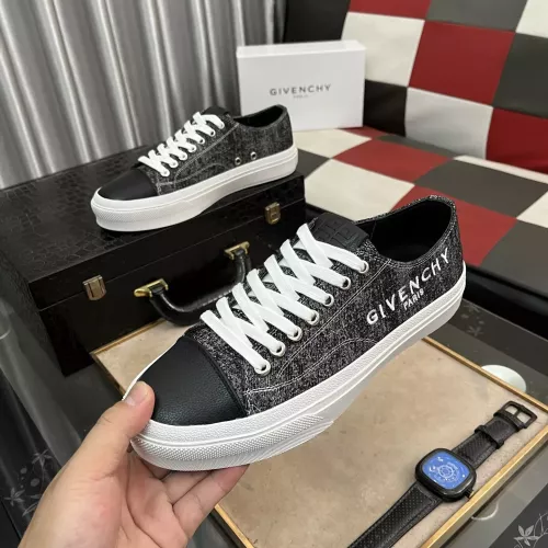 Givenchy Casual Shoes For Men #1317920