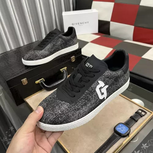 Givenchy Casual Shoes For Men #1317942
