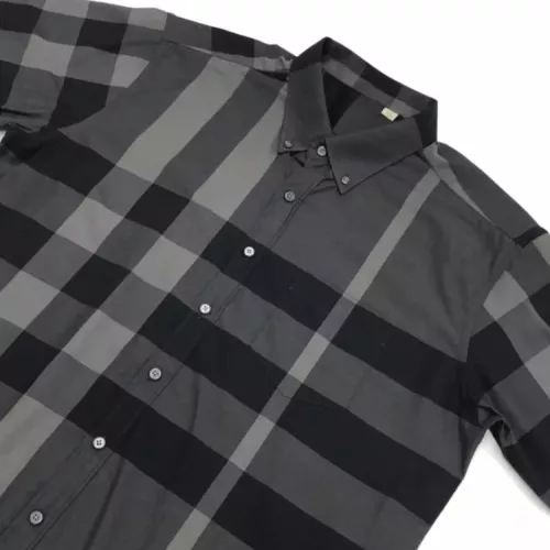 Replica Burberry Shirts Short Sleeved For Men #1318128 $45.00 USD for Wholesale