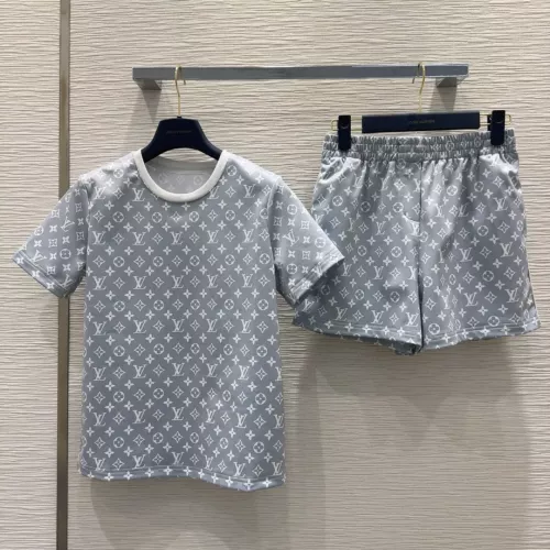 Louis Vuitton LV Tracksuits Short Sleeved For Women #1318349