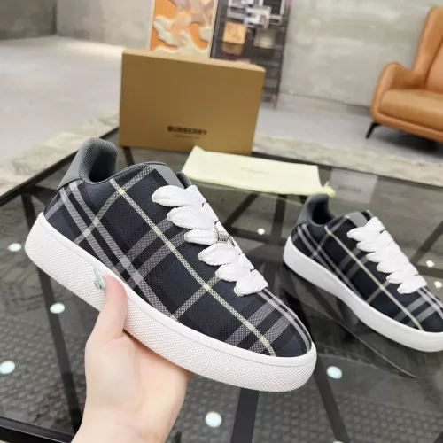 Replica Burberry Casual Shoes For Men #1318512 $76.00 USD for Wholesale