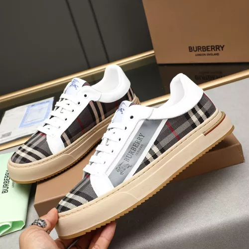 Replica Burberry Casual Shoes For Men #1318515 $76.00 USD for Wholesale