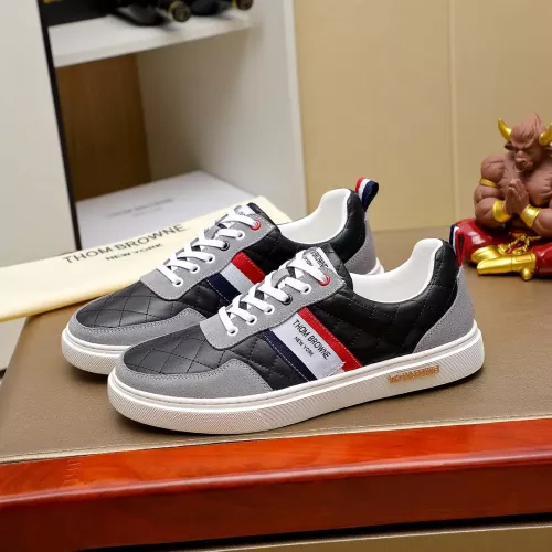 Thom Browne TB Casual Shoes For Men #1318607