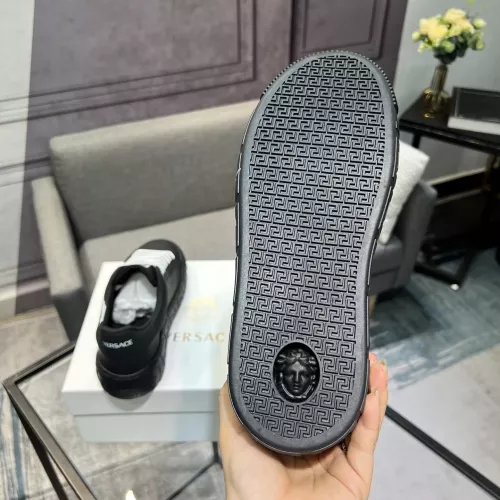 Replica Versace Casual Shoes For Men #1319027 $105.00 USD for Wholesale