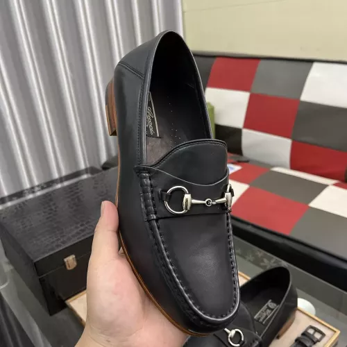 Replica Gucci Oxfords Shoes For Men #1319273 $98.00 USD for Wholesale