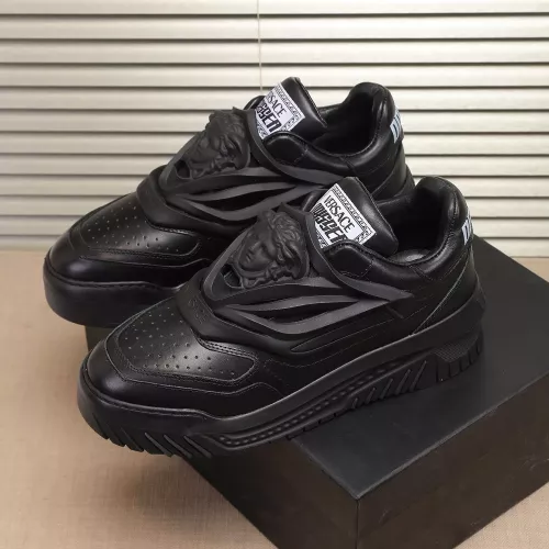Versace Casual Shoes For Men #1319464