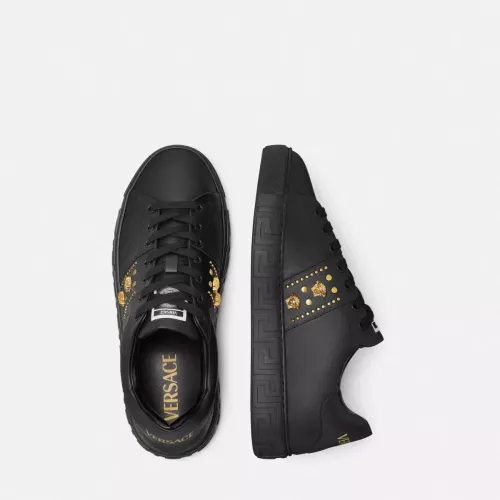 Versace Casual Shoes For Men #1319493