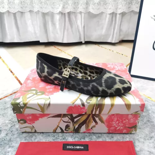Replica Dolce & Gabbana D&G Flat Shoes For Women #1319788 $122.00 USD for Wholesale