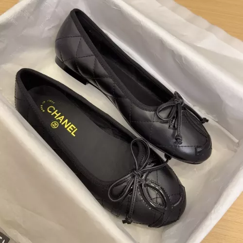 Chanel Flat Shoes For Women #1319962