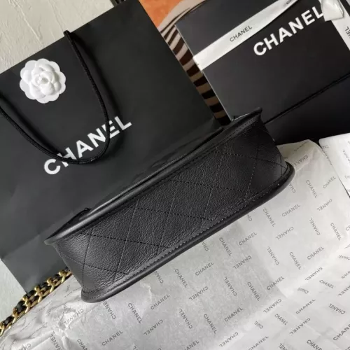 Replica Chanel AAA Quality Messenger Bags For Women #1320119 $118.00 USD for Wholesale