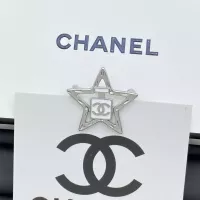 $25.00 USD Chanel Brooches For Women #1311673