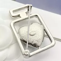 $36.00 USD Chanel Brooches For Women #1312031